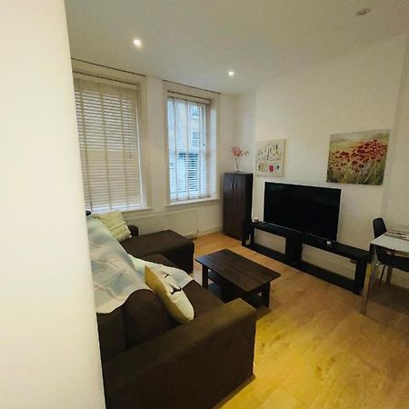 Amazing 2 Bedroom Apartment 런던 외부 사진