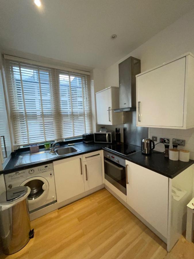 Amazing 2 Bedroom Apartment 런던 외부 사진