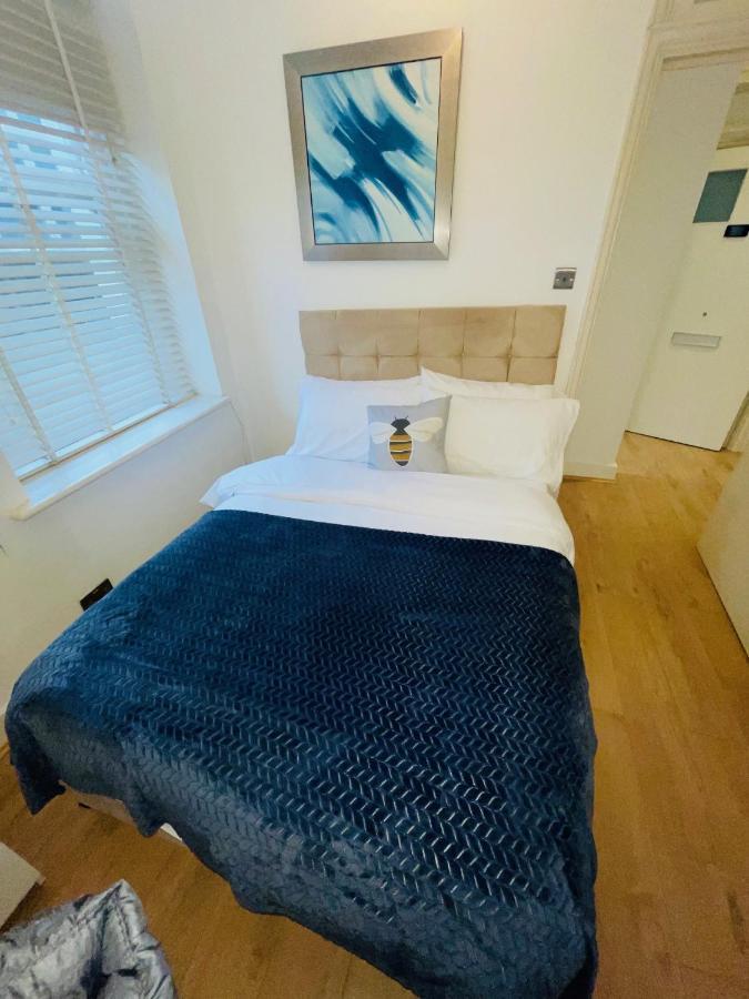 Amazing 2 Bedroom Apartment 런던 외부 사진